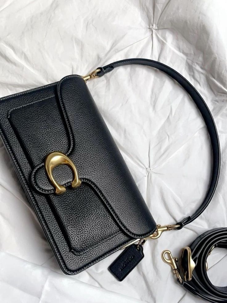 Tabby Coach Shoulder Bag – Gold Statement Clasp